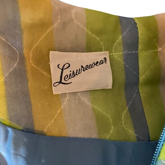 Vintage 60s Quilted Housecoat Robe Pajamas Coat Pastel Striped Leisurewear - Picture 7 of 7